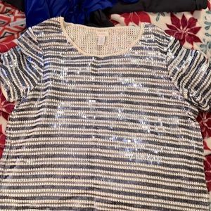 Solid sequin top, scoop neck